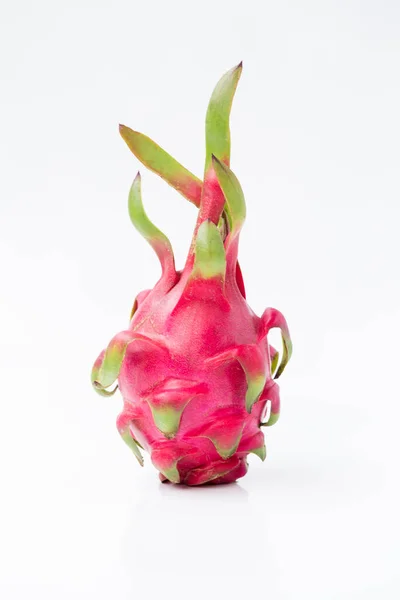 Fruta Dragón Rojo Fresco Pitaya Fruta Sobre Fondo Blanco —  Fotos de Stock