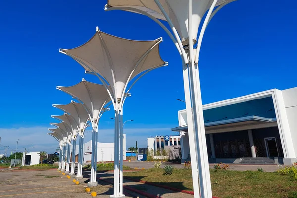 Makassar, Endonezya, 25 Ağustos 2025 - Zar çatısının sanatsal görünümü