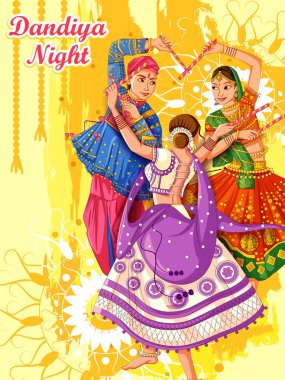 Hint Garba Dandiya gece Navratri Dussehra Festivali oynayan çift