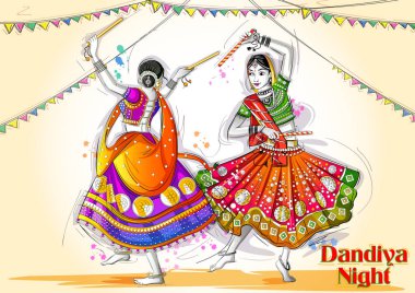 Hindistan Dandiya Gece Navratri Dussehra festivalinde Garba oynayan Hintli kadın
