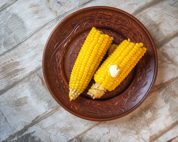 Boiled Corn Ceramic Brown Plate Butter Salt Wooden Table Top — Stock Photo, Image