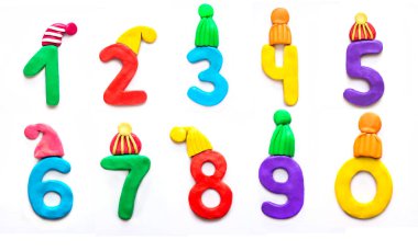 Hamuru dizi numaraları 0 9 kış şapka'renkli, beyaz arka plan üzerinde izole