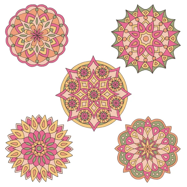 Conjunto abstracto de mandalas dibujadas a mano — Vector de stock