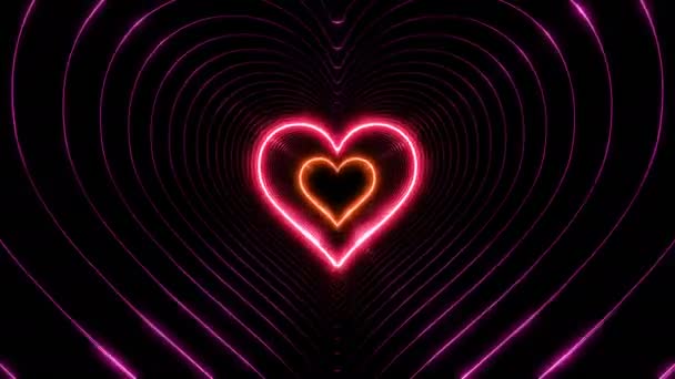 Красивый абстрактный туннель сердца со световыми линиями, движущимися быстро. Радуга разных цветов. Пролетая через футуристический туннель Неона. Цикл 3D анимации. 4K Ultra HD 3840x2160 . — стоковое видео