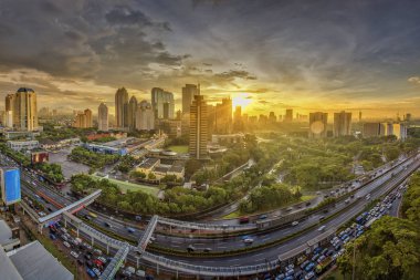 Jakarta resmi olarak Endonezya 'nın başkenti olan Jakarta' nın başkentidir. Jakarta Endonezya 'nın ekonomi, kültür ve siyasetinin merkezidir.