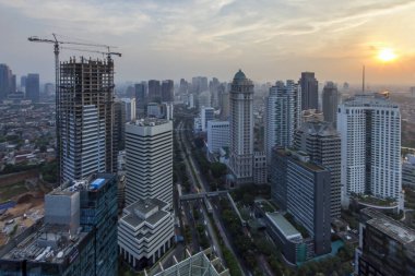 Jakarta resmi olarak Endonezya 'nın başkenti olan Jakarta' nın başkentidir. Jakarta Endonezya 'nın ekonomi, kültür ve siyasetinin merkezidir.