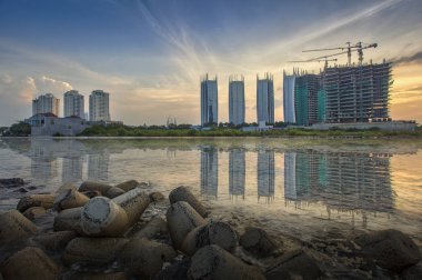 Jakarta resmi olarak Endonezya 'nın başkenti olan Jakarta' nın başkentidir. Jakarta Endonezya 'nın ekonomi, kültür ve siyasetinin merkezidir.