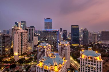 Jakarta resmi olarak Endonezya 'nın başkenti olan Jakarta' nın başkentidir. Jakarta Endonezya 'nın ekonomi, kültür ve siyasetinin merkezidir.