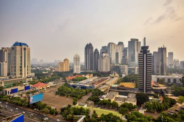 Jakarta resmi olarak Endonezya 'nın başkenti olan Jakarta' nın başkentidir. Jakarta Endonezya 'nın ekonomi, kültür ve siyasetinin merkezidir.