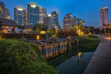 Jakarta resmi olarak Endonezya 'nın başkenti olan Jakarta' nın başkentidir. Jakarta Endonezya 'nın ekonomi, kültür ve siyasetinin merkezidir.