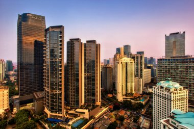 Jakarta resmi olarak Endonezya 'nın başkenti olan Jakarta' nın başkentidir. Jakarta Endonezya 'nın ekonomi, kültür ve siyasetinin merkezidir.