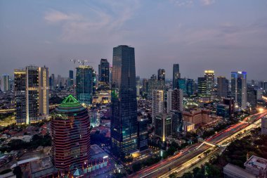 Jakarta resmi olarak Endonezya 'nın başkenti olan Jakarta' nın başkentidir. Jakarta Endonezya 'nın ekonomi, kültür ve siyasetinin merkezidir.