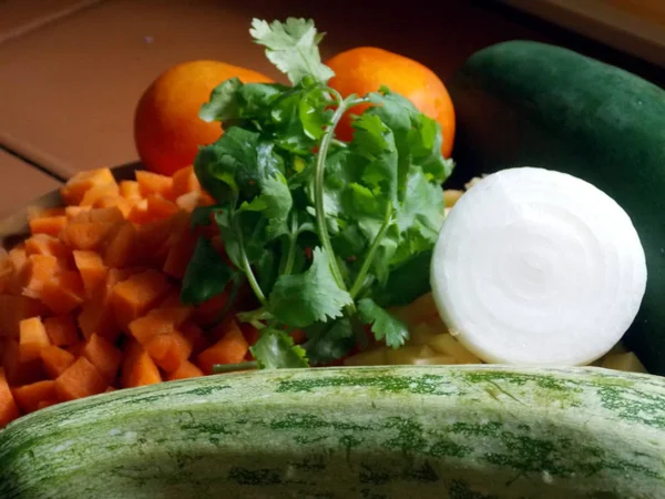 Güzel sebzelerin yakın çekim. Pişirme, organik, çiğ gıda.