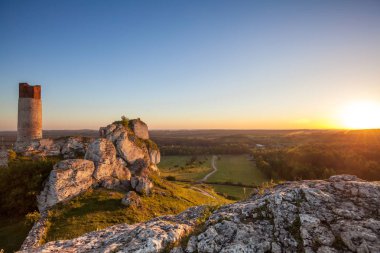 Kale duvar kalıntıları, Olsztyn Castle Jura bölgesi