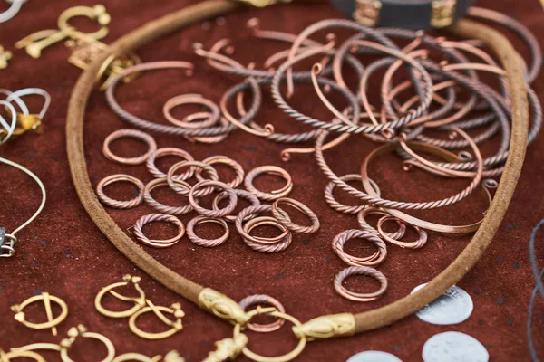 Ortaçağ Bakır Takı el yapımı