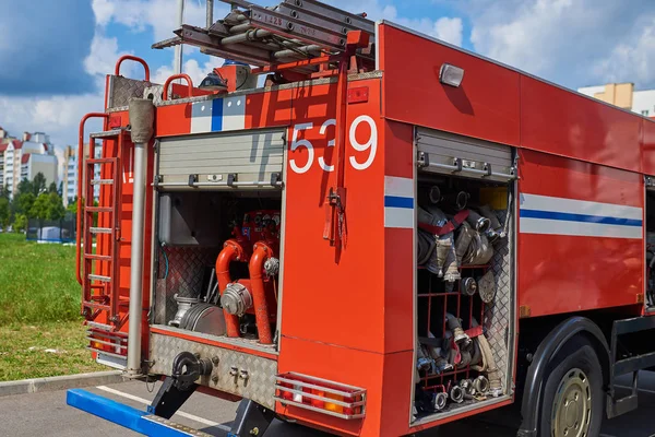 Fire truck on alert — Stock Photo, Image