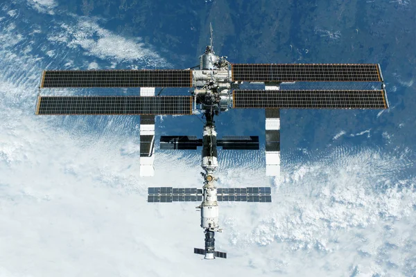La Stazione Spaziale Internazionale, la ISS sviluppato. Elementi di questa immagine sono stati forniti dalla NASA — Foto Stock