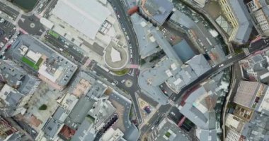 4k Alpler'de dağ şehirde güzel görünümü