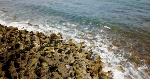 Schöner Blick auf das Meer — Stockvideo