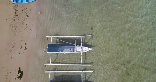 Coast with fishing boats, beautiful view from the top in 4k to video — Stock Video