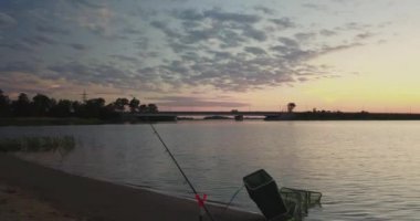 Nehir ve günbatımı üstten güzel görünüm