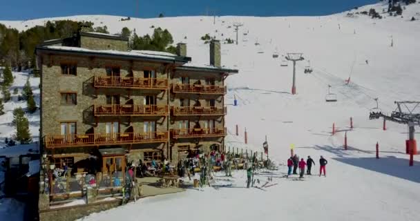 Skigebied in Europa, andorra la vella — Stockvideo