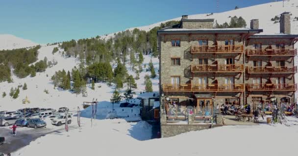 欧洲滑雪胜地安多拉·拉韦拉 — 图库视频影像