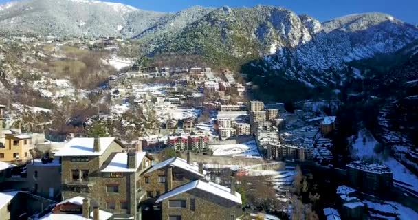 Τοπ άποψη της ορεινής πόλης της Ανδόρρας la vella, Καταλονία — Αρχείο Βίντεο