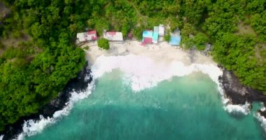 güzel bir plaj havadan görünümü 4 k video, beyaz bali beach