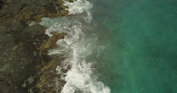 Krásná tropická pláž, prohlídka areálu, 4k video, Indonésie