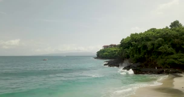 Belle plage tropicale, vue aérienne, vidéo 4k, Indonésie — Video