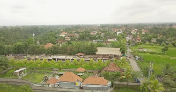 Ubud město, krásný pohled z ptačí pohled, Indonésie videa 4k — Stock video