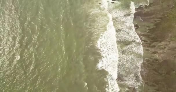 Красивый тропический пляж, вид с воздуха, 4k видео, Индонезия — стоковое видео