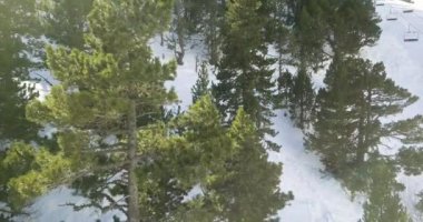 bir Kayak Merkezi, Andorra la Vella Prensliği üstten güzel görünüm