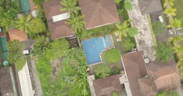 Vista superior de casas residenciales en Bali — Vídeos de Stock