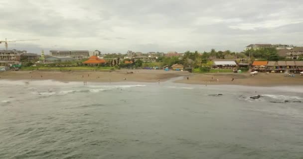 Vista dalla cima della bellissima costa del Mar dei Caraibi — Video Stock