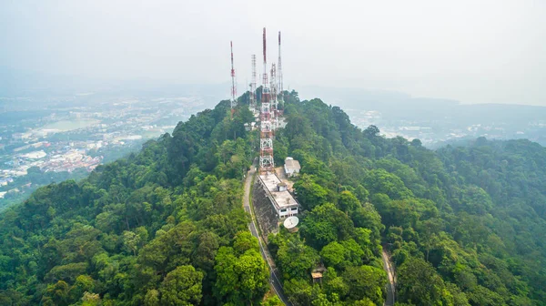 Sumatra Adası Endonezya kapak radyo ve televizyon istasyonu dağ ve tüm Tayland Güney vahşi ateş füme bulut kirliliğinin.