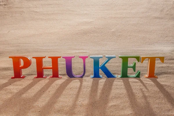 Plaj renkli renk Word'de Phuket adını