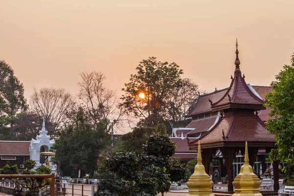 Alba Sopra Pagode Wat Chedi Luang Chiang Mai Templi Più — Foto Stock
