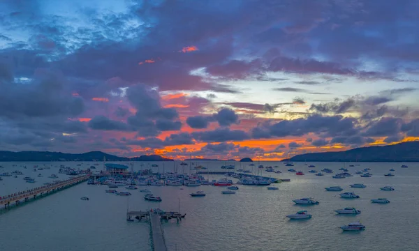 Vista Aérea Dublê Nascer Sol Cais Chalong Pier Chalong Muito — Fotografia de Stock