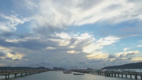 Zeitraffer Stunt Sunrise Chalong Pier Chalong Pier Sehr Wichtig Für — Stockvideo