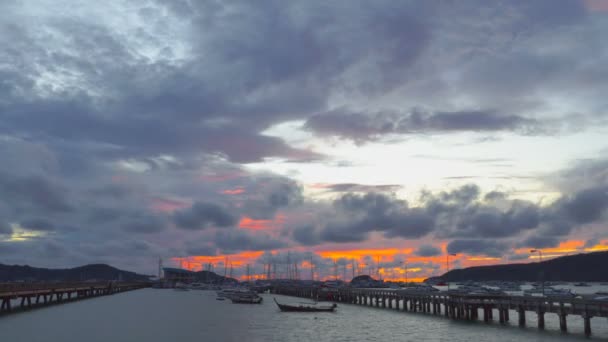 Tijd Lapse Stunt Zonsopgang Chalong Pier Chalong Pier Zeer Belangrijk — Stockvideo