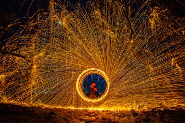 uzun pozlama hızı hareket soyut budak mangrov orman yanında, çelik yün