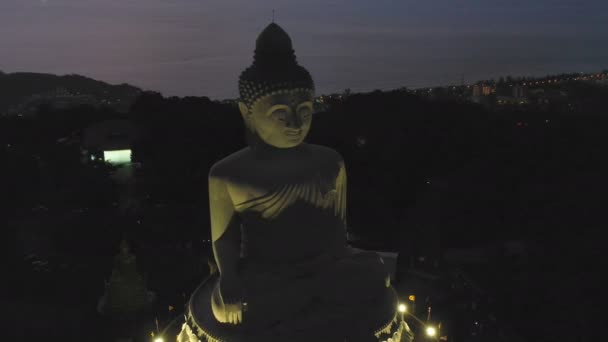 Letecký Pohled Phuket Big Buddha Soumraku Phuket Big Buddha Jedním — Stock video