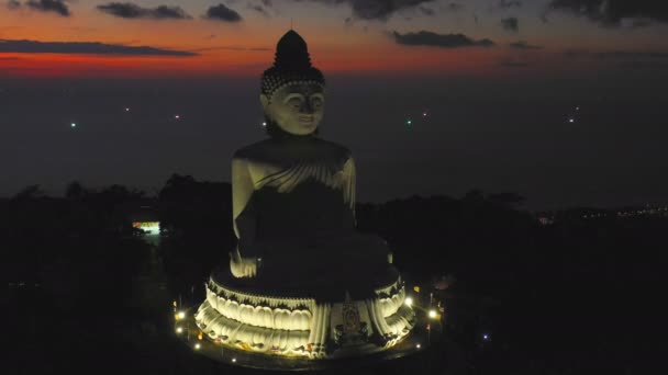 Letecký Pohled Phuket Big Buddha Soumraku Phuket Big Buddha Jedním — Stock video