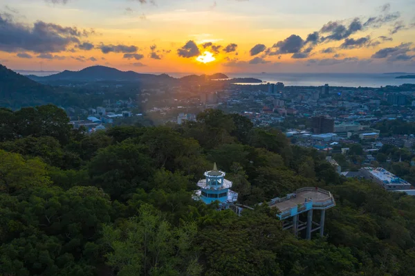 Vista Aérea Mirador Khao Rang Ciudad Phuket Localiza Cima Montaña — Foto de Stock