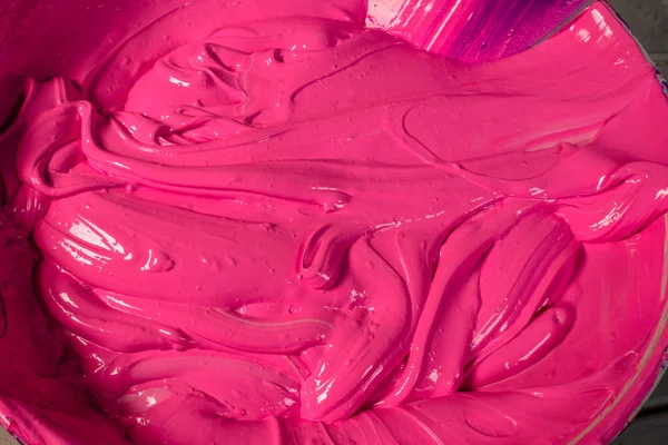 入れホワイト色ピンク色ときれいなバレル Sti の紫の色で新しいライトのピンク色の混合 — ストック写真