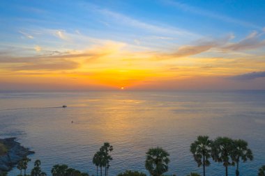 günbatımı şeker palm Promthep cape bakış açısı Phuket Tayland etrafında yukarıda