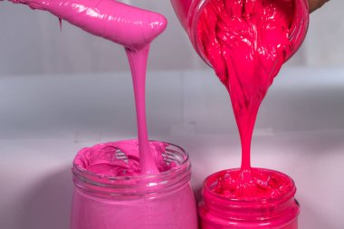 plastik pembe renk trendleri dünyanın en popüler renk olduğunu keşfedin.