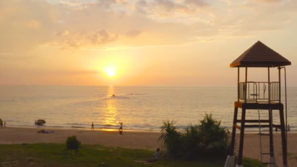 Vista Aérea Pôr Sol Praia Karon Karon Praia Uma Praia — Vídeo de Stock